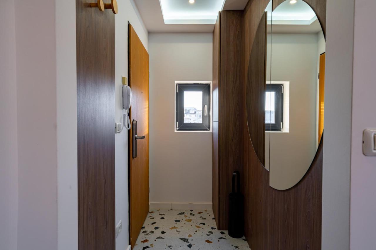 Golden View - Breathtaking Location In Bucharest Apartment Exterior photo